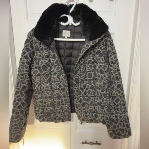 Armani Women's Black and Cream Patterned Jacket - GUC